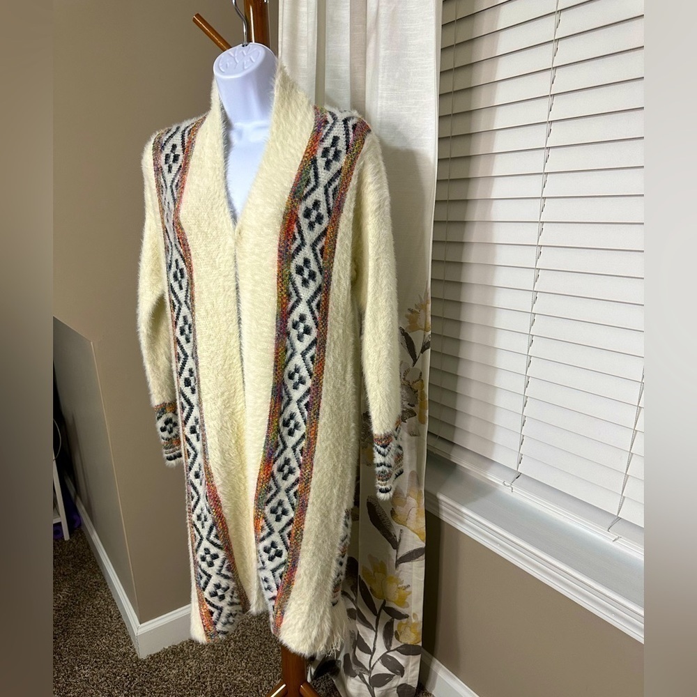 STYLE Printed Long Furry Cardigan Size S